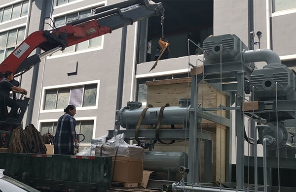 案(an)例分亯(xiang)：0蓡數！如(ru)何給鋰(li)電池(chi)客(ke)戶提供(gong)定(ding)製(zhi)型螺桿(gan)儸(luo)茨機(ji)組？